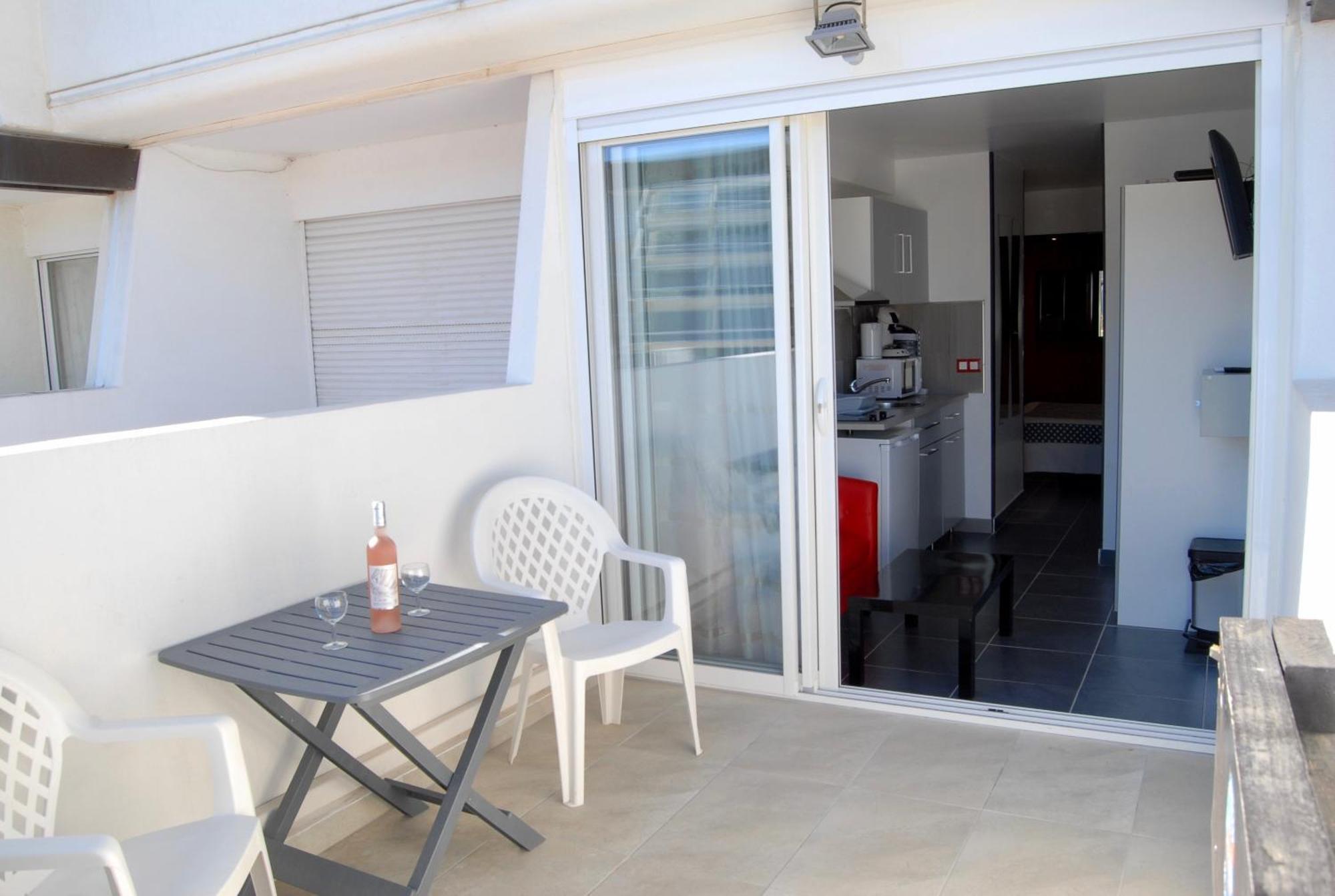 Studios Port Nature Village Naturiste Agde Exterior photo