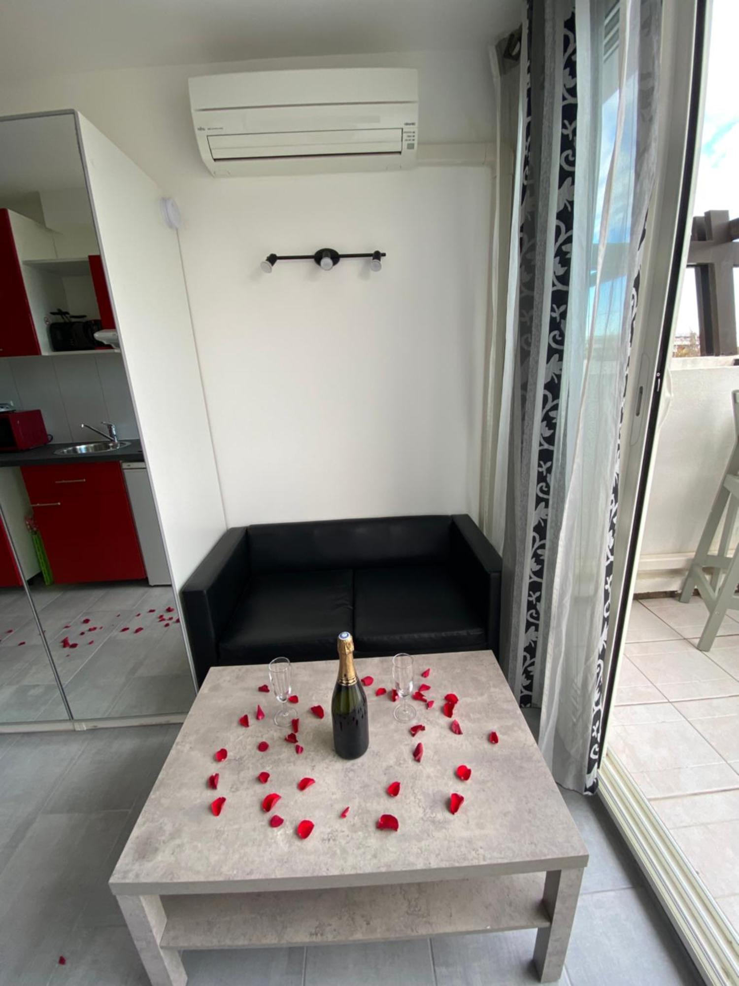 Studios Port Nature Village Naturiste Agde Exterior photo